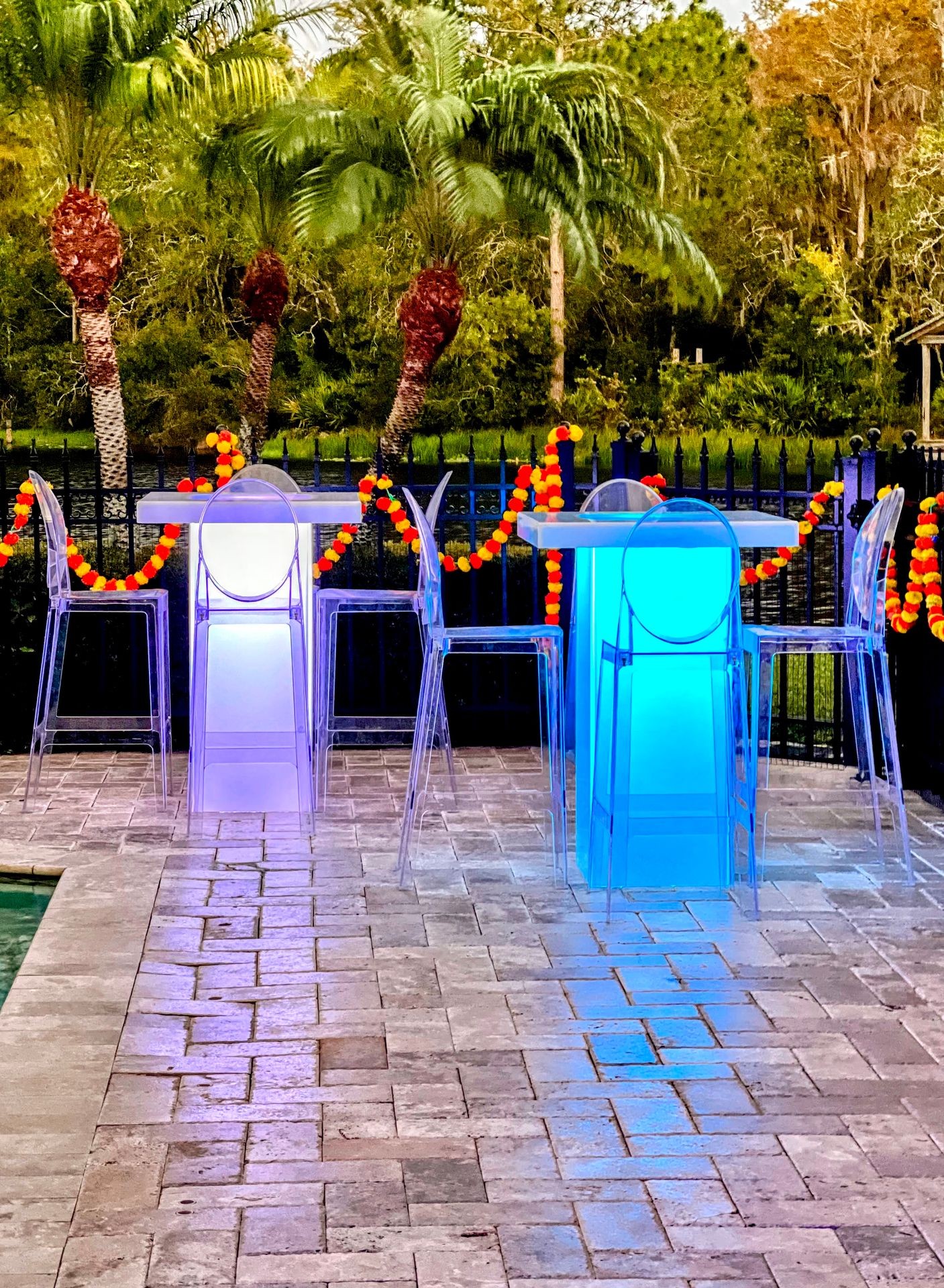event glassware rental Tampa, mobile bar rental Florida, party bar equipment, beverage dispenser rental